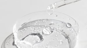 Acid gel mixture in dish